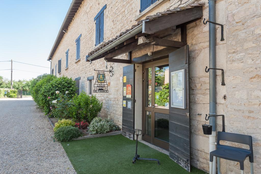 Logis Hotel-Restaurant Saint Romain Anse Kültér fotó